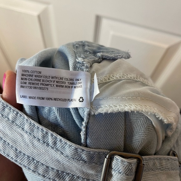 Universal Thread Womens Overalls Jeans Blue Size 0 Light Wash NWT - Picture 12 of 15